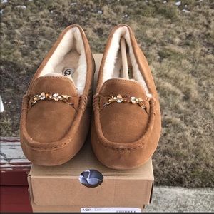 Ugg ansley charm slippers Clearance